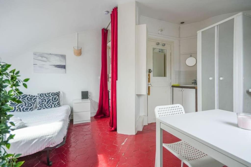 Studio With Pantheon View Appartement